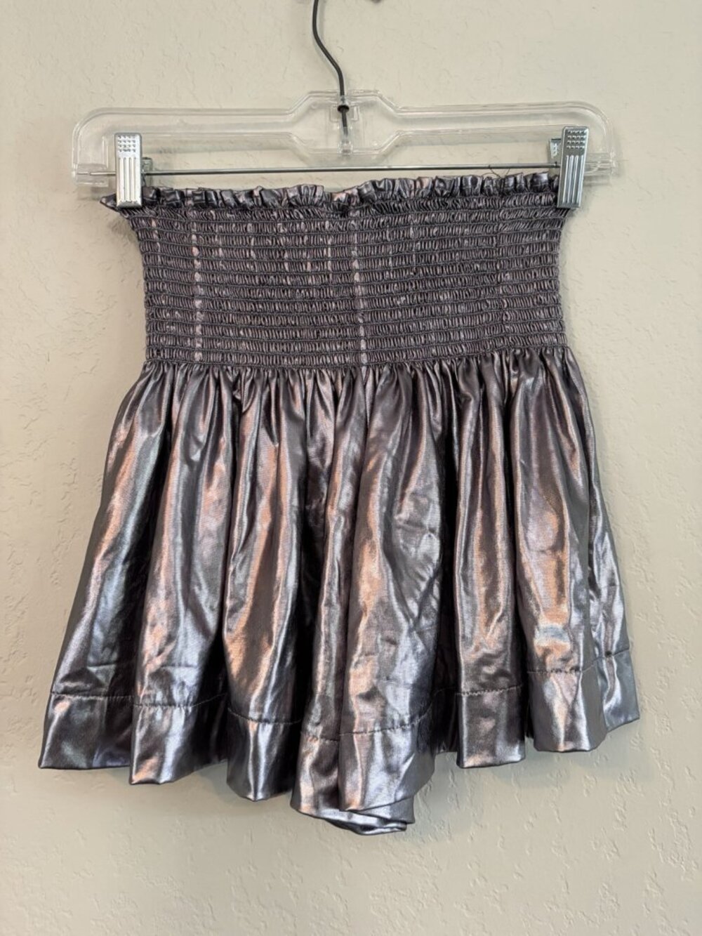 Queen Of Sparkles Shorts Skort Metallic Iridescent Silver Smocked Sz XS